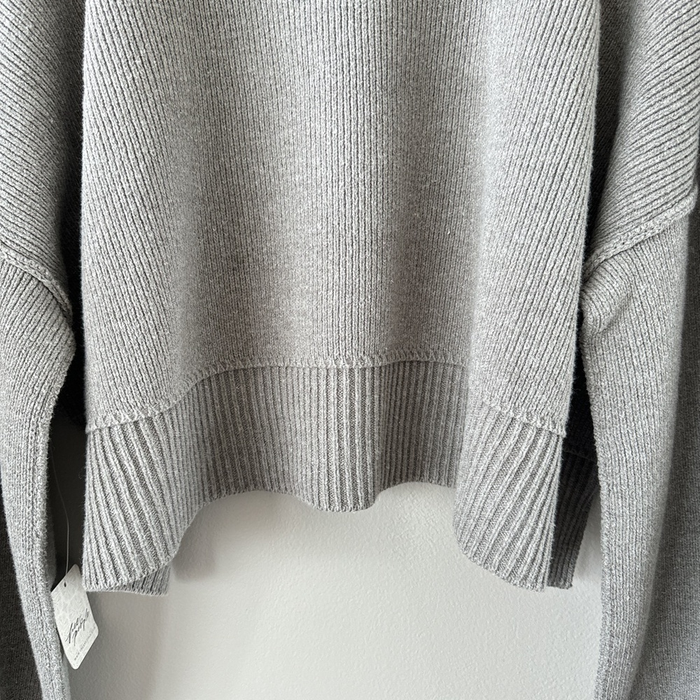 Free People Easy Street Crop Pullover Grey oversized New with tags! - Picture 13 of 16